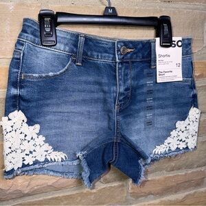 NWT Girls SZ 12 SO Blue denim Jean Shorts with White Lace Trim